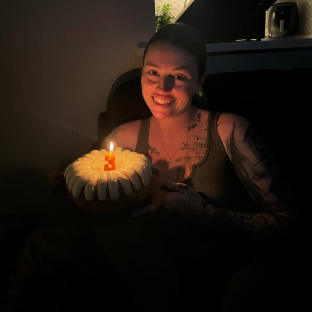 Meet your Posher, Landry